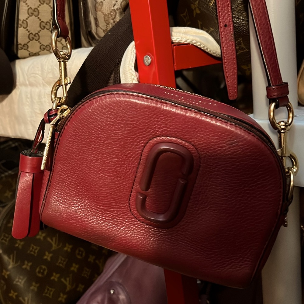 Marc Jacob crossbody bag , slightly used but good condition